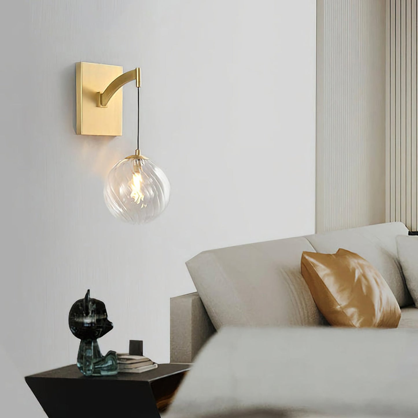 Golden Globe Glass Wall Lamp - Nuvé