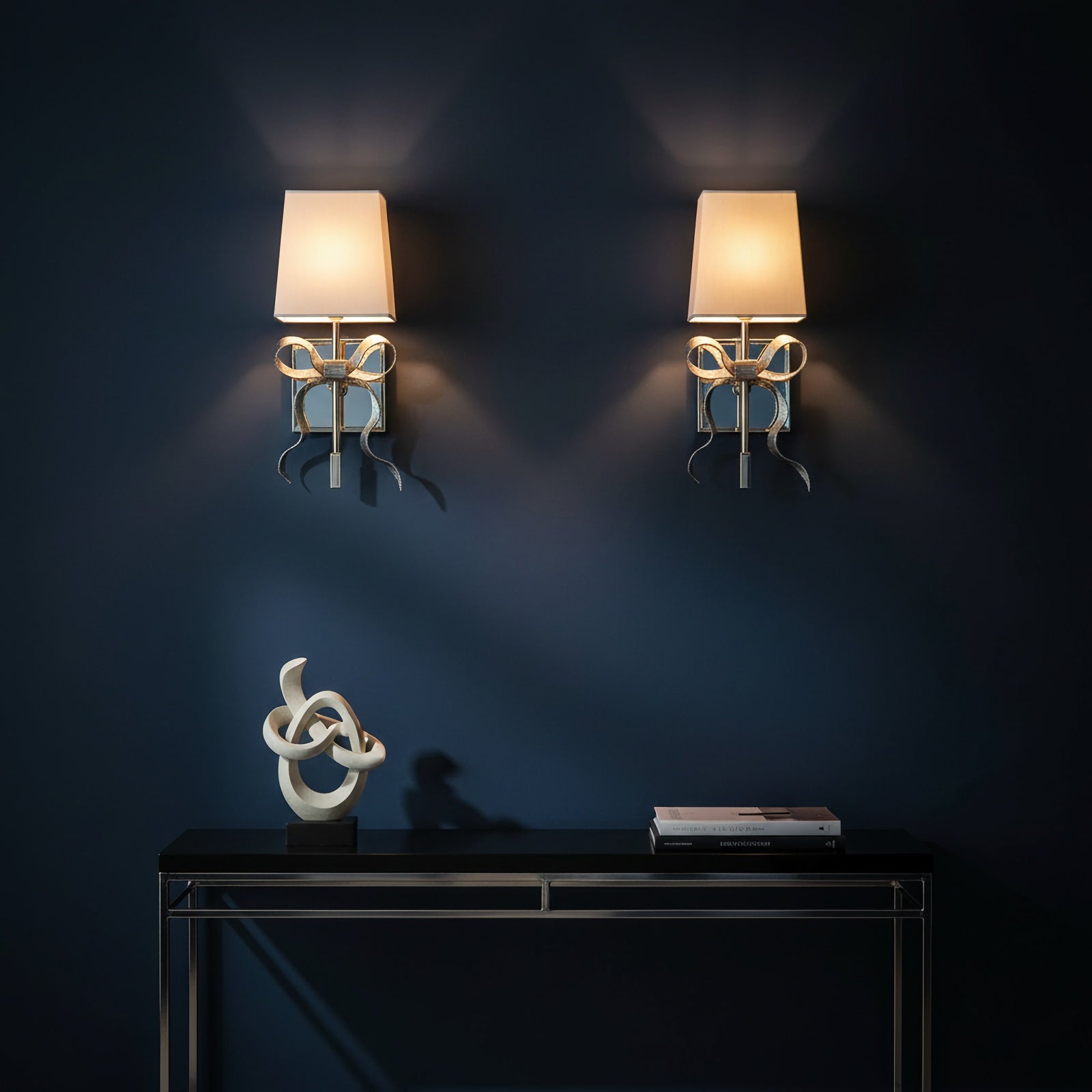 Ribbon Bow Wall Light - Nuvé