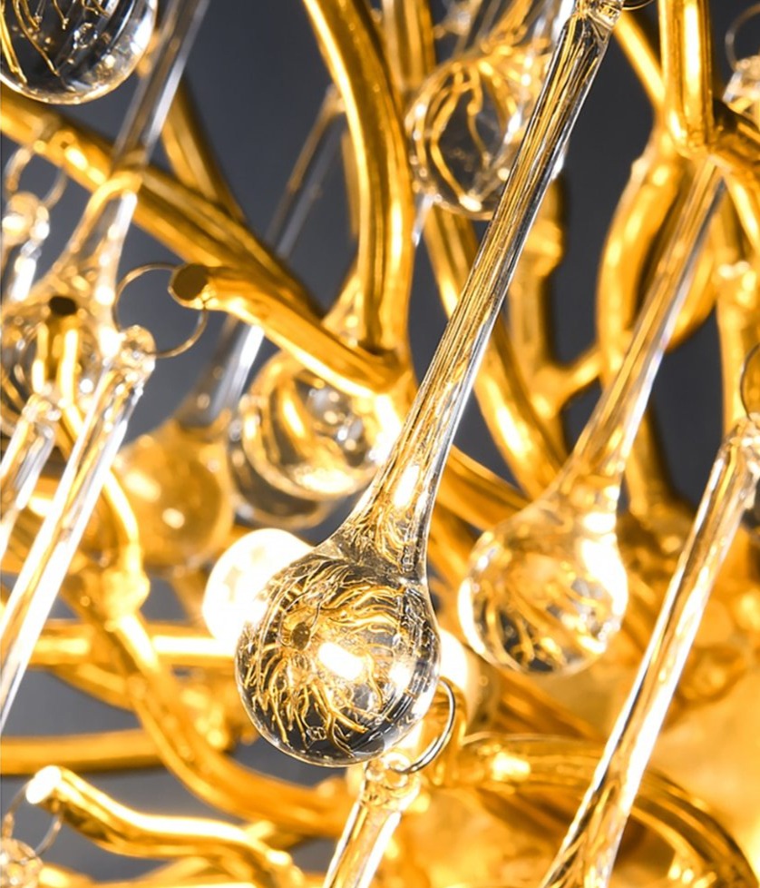 Ooze Drop-Shaped Crystal Chandelier - Nuvé