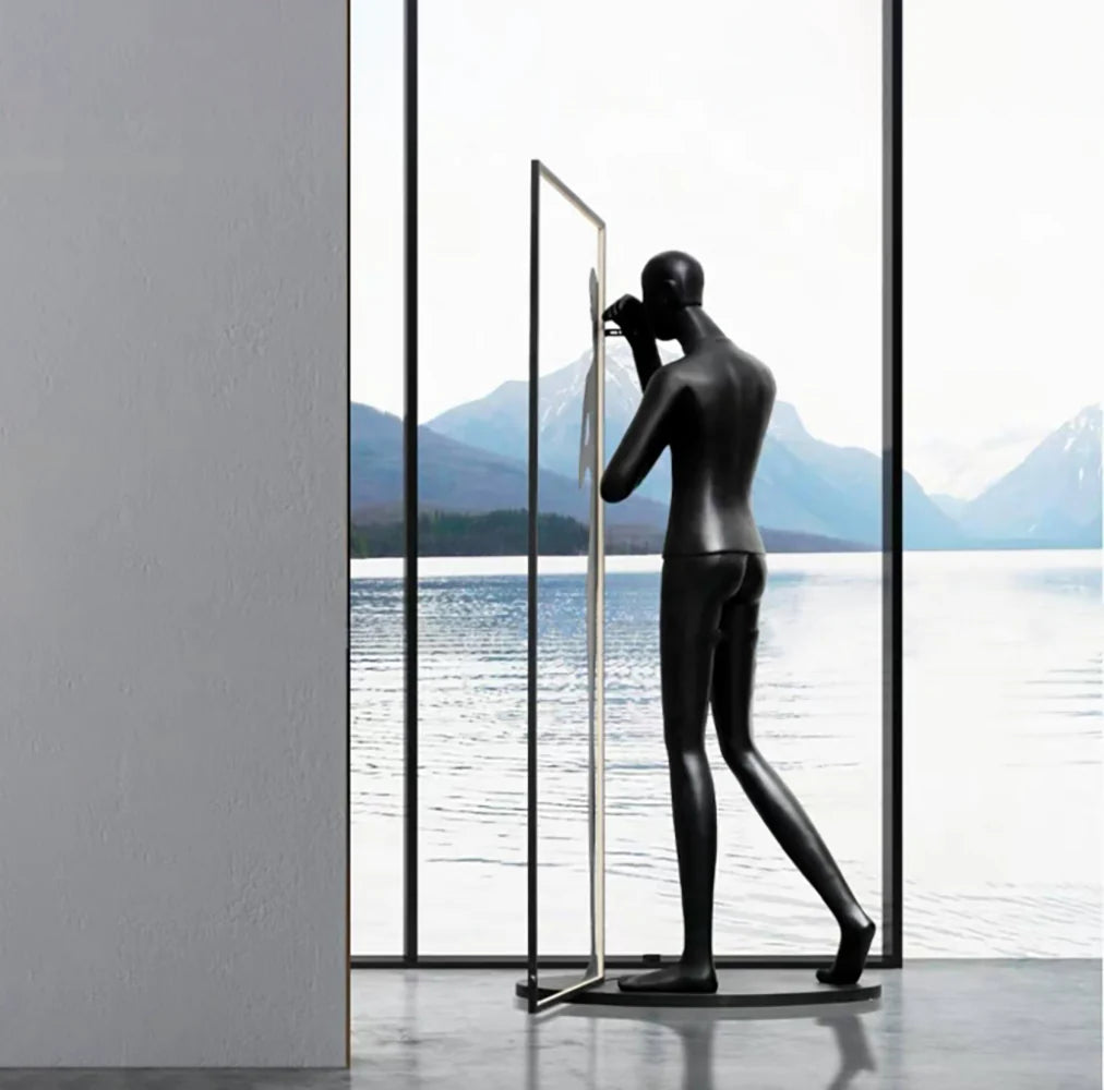 Human Mirror Sculpture Floor Lamp - Nuvé