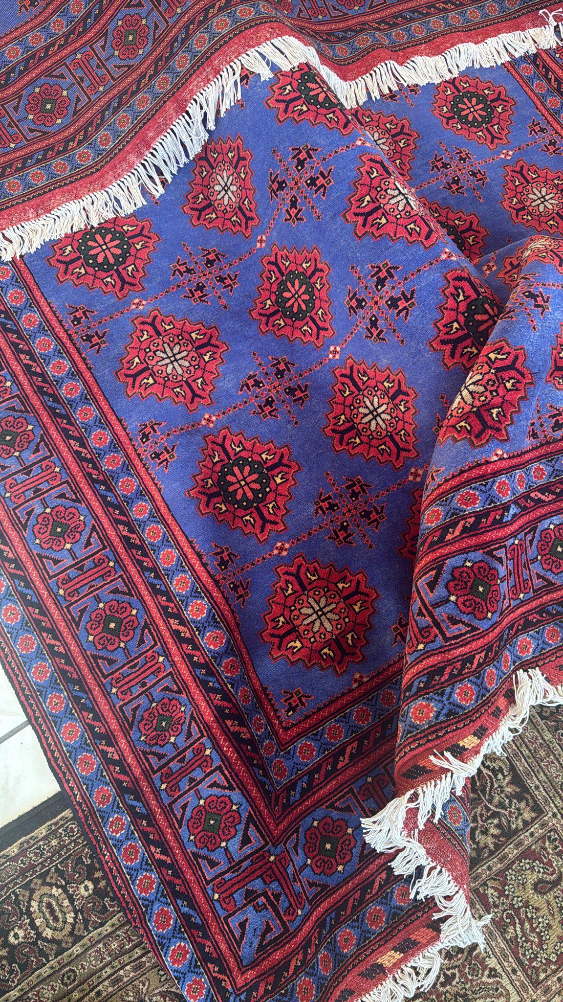 Hand-knotted Afghani rug 6’6” x 9’6” - Nuvé