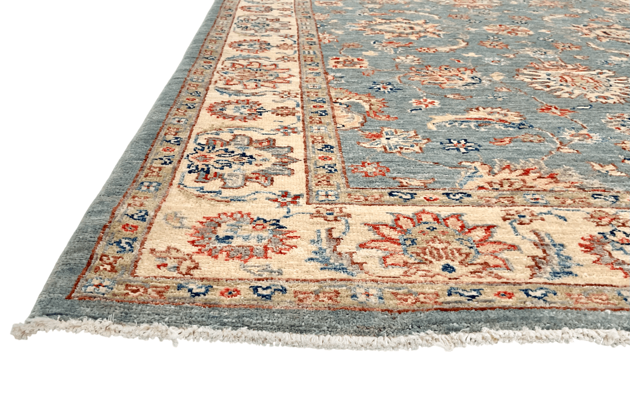 Chobi Farahan (4'02"x6'03") lt.blue/ivory