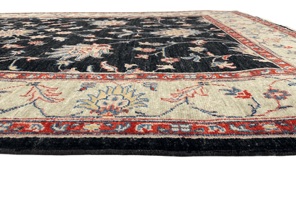 Chobi Farahan (4'01"x6'02") black/ivory