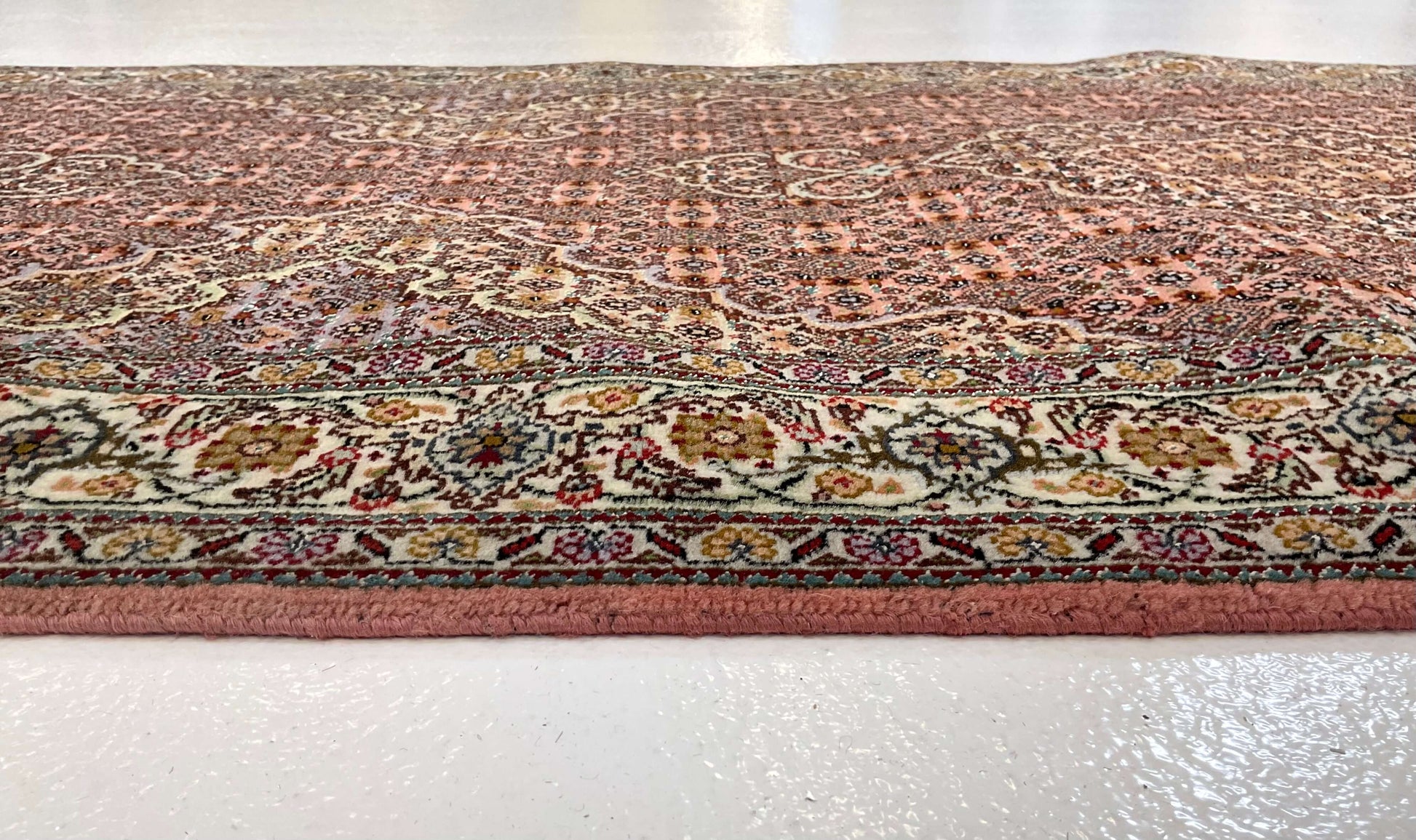 Persian Tabriz (2'09"x10'02") peach/ivory - Nuvé