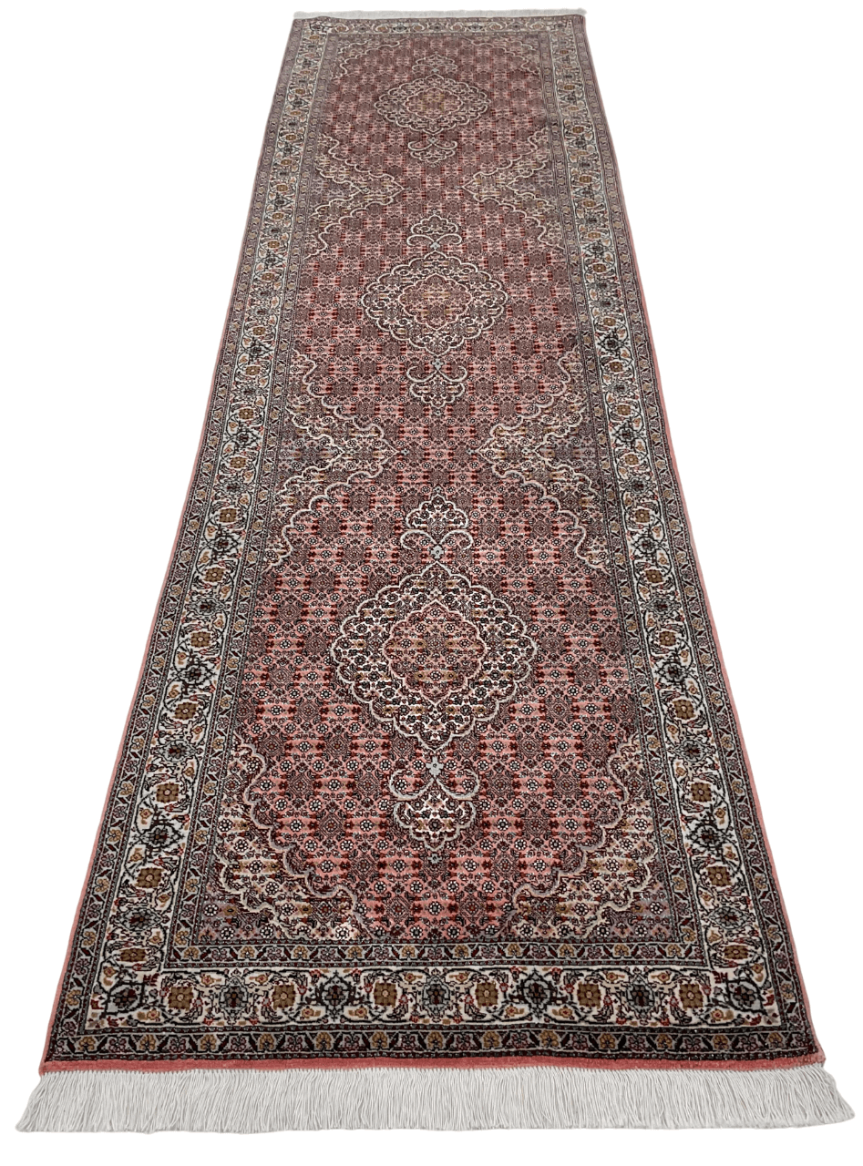 Persian Tabriz (2'09"x10'02") peach/ivory - Nuvé