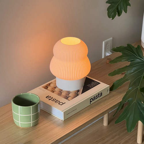 Poly Table Lamp - Nuvé