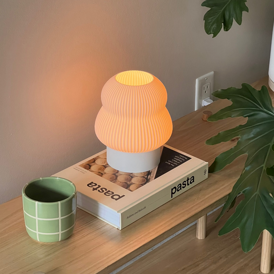 Poly Table Lamp - Nuvé