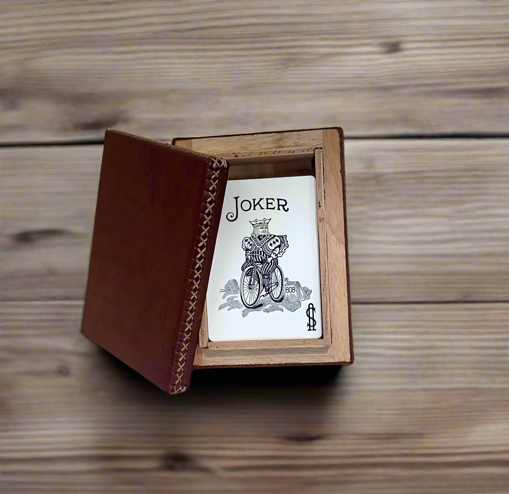 La Reina | Playing Card Box - Nuvé