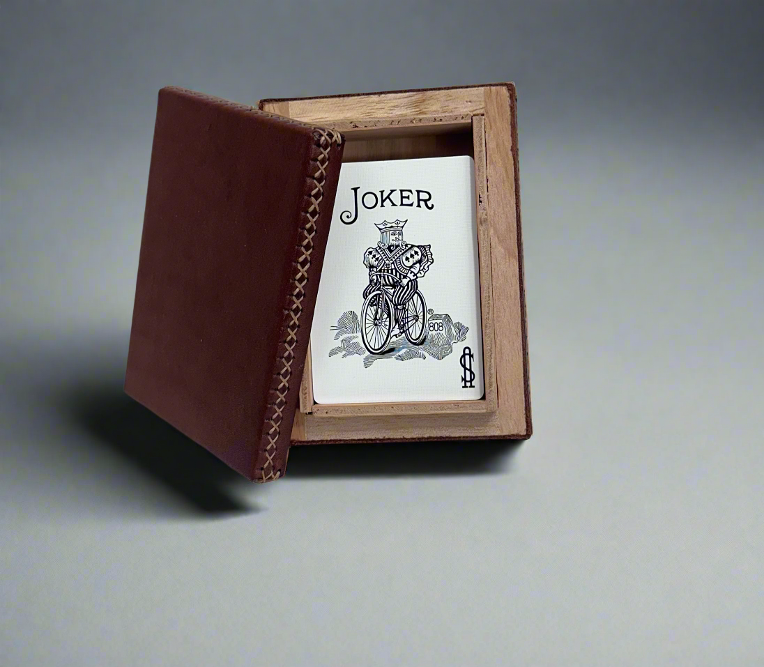 La Reina | Playing Card Box - Nuvé