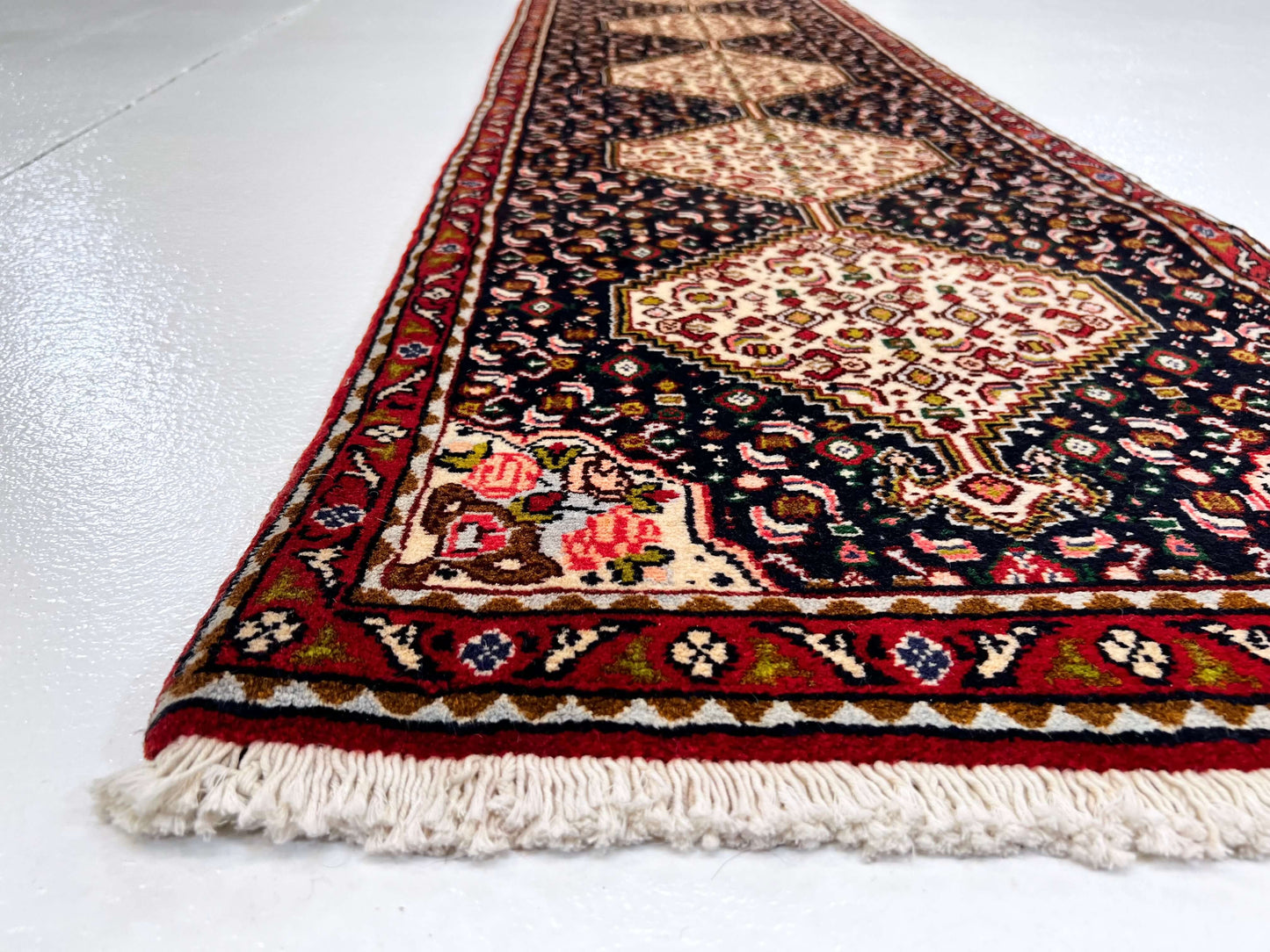 Persian Bijar (1'09"x7'08") indigo/red - Nuvé