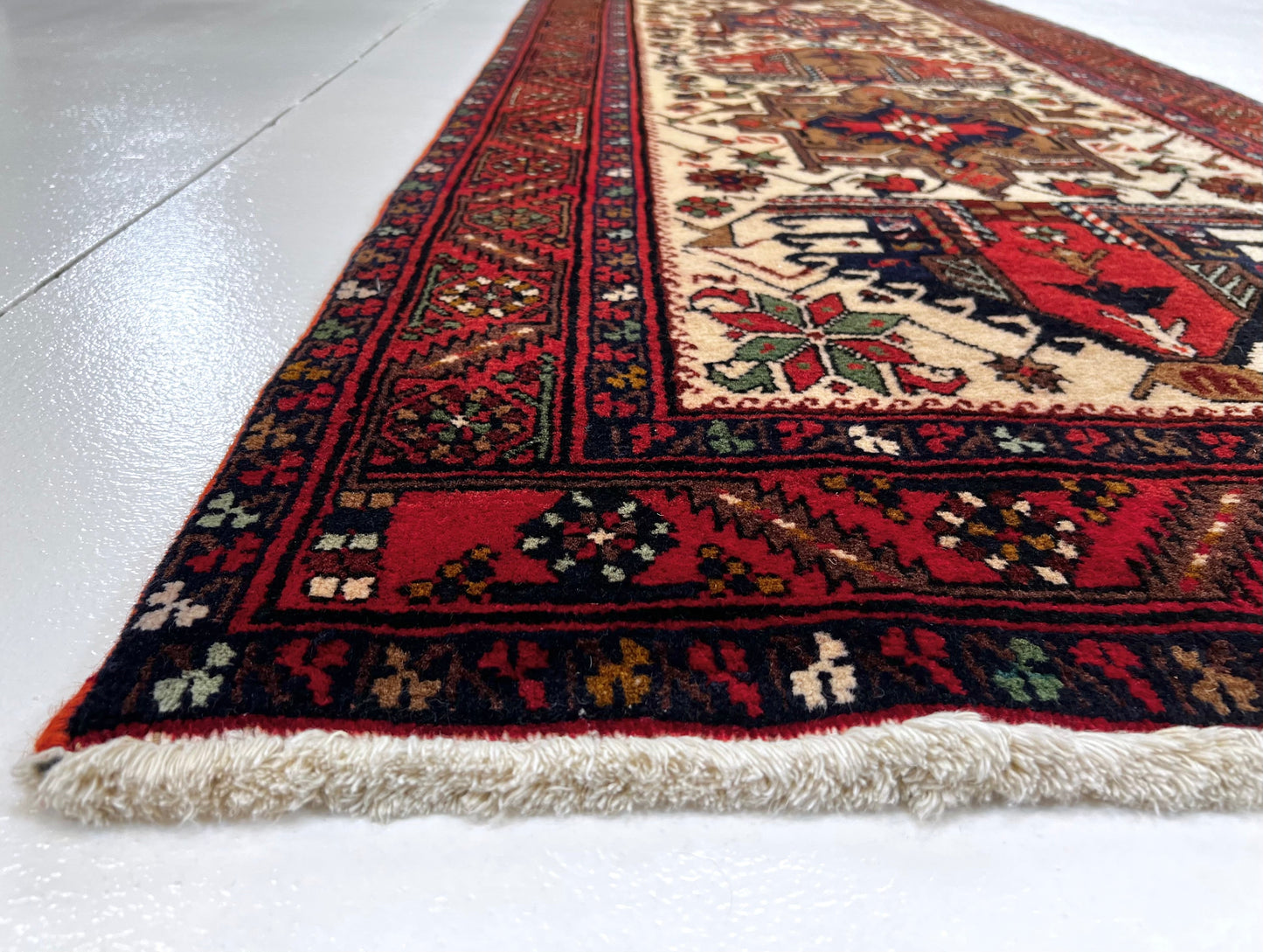 Vintage Persian Karajeh (3'01"x14'05") ivory/dk.red - Nuvé