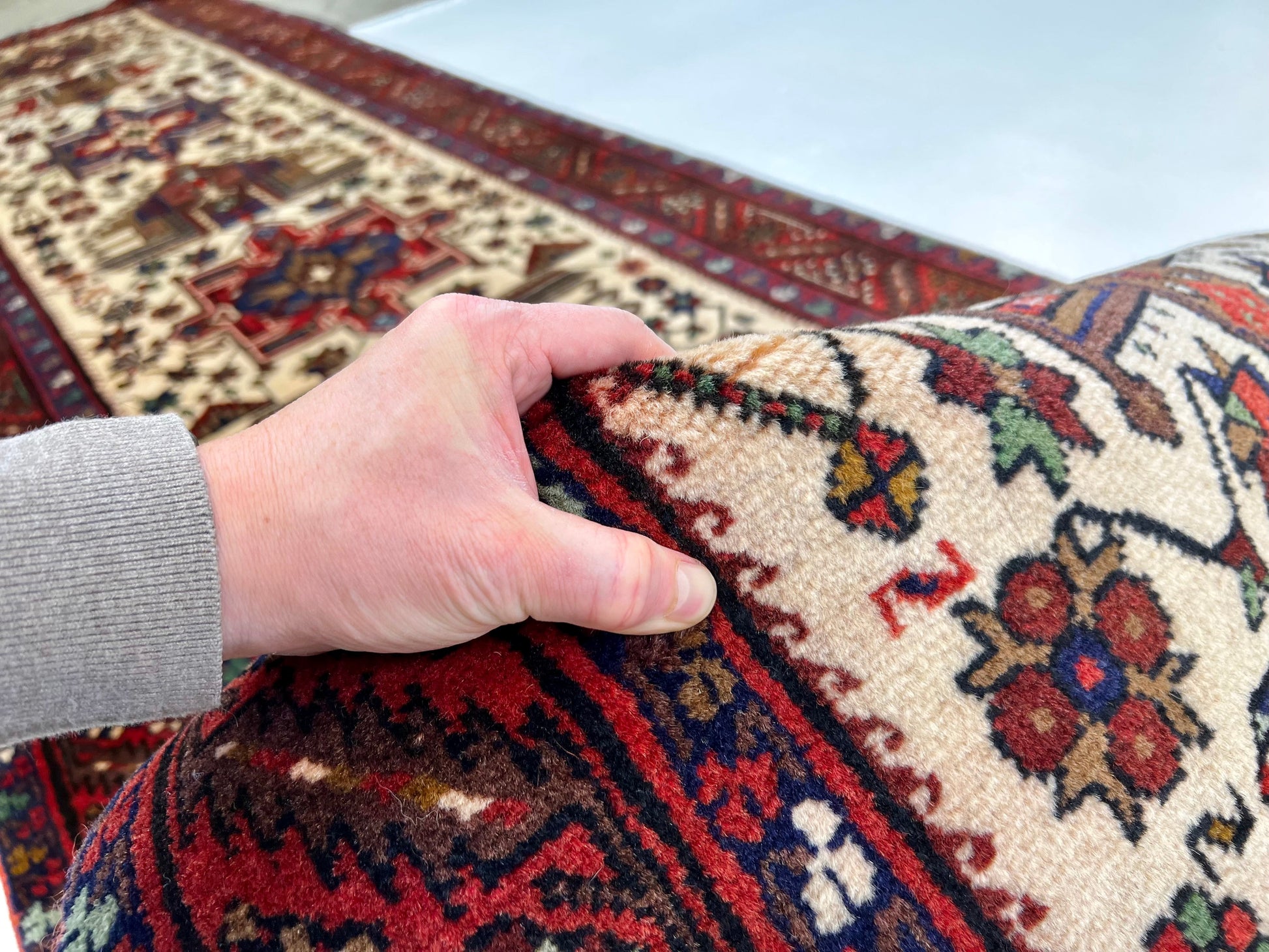 Vintage Persian Karajeh (3'01"x14'05") ivory/dk.red - Nuvé