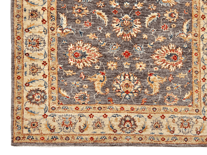 Chobi Farahan (4'00"x5'06") lavendar-gray/ivory
