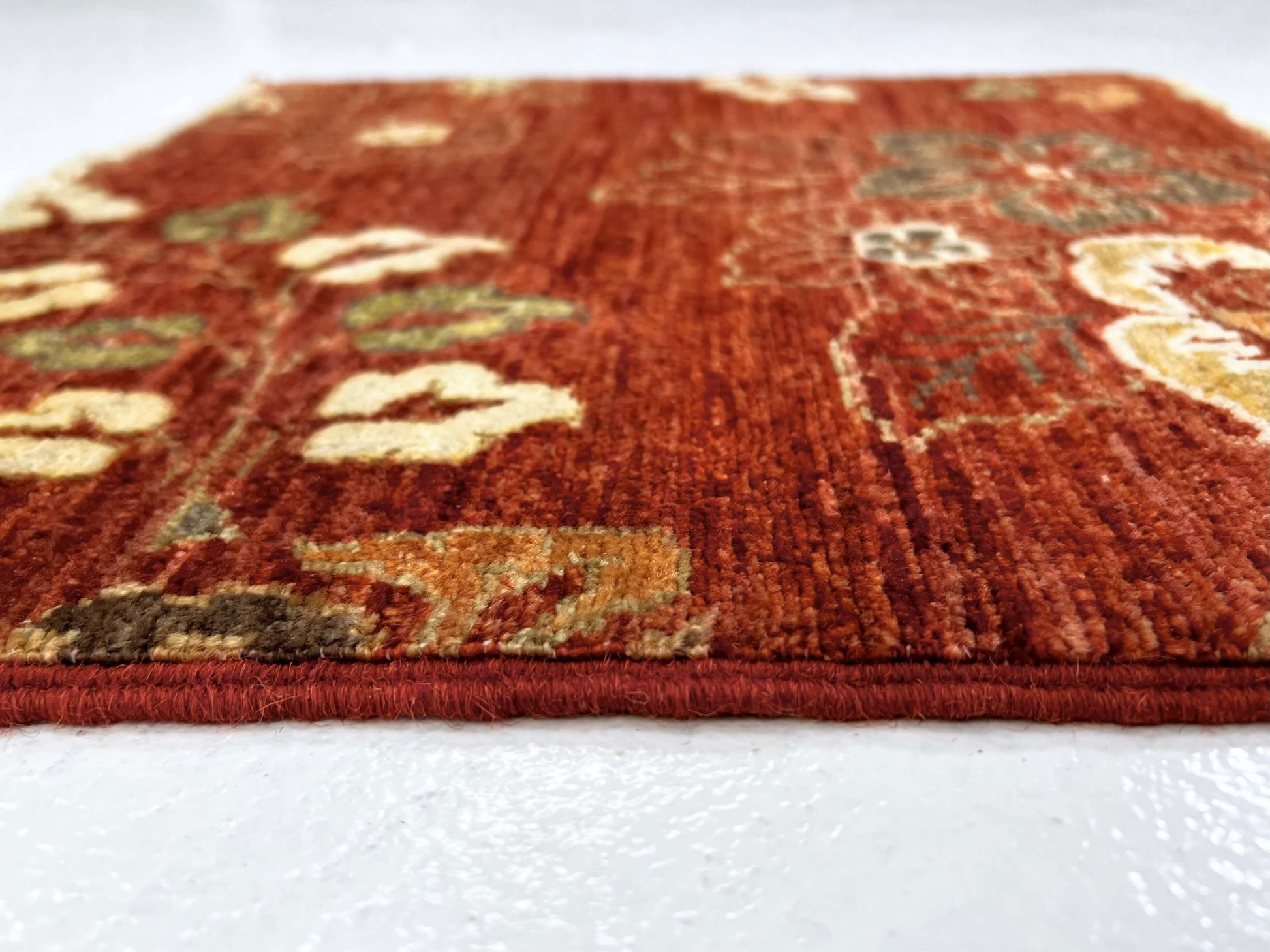 Vegetable-Dye with Silk Accents (18" square) rust - Nuvé