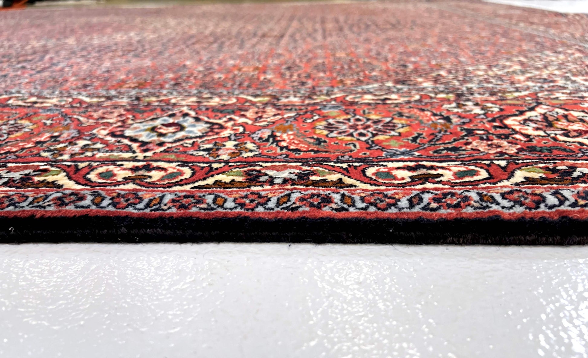 Persian Bijar (6'07"x9'05") red/indigo - Nuvé