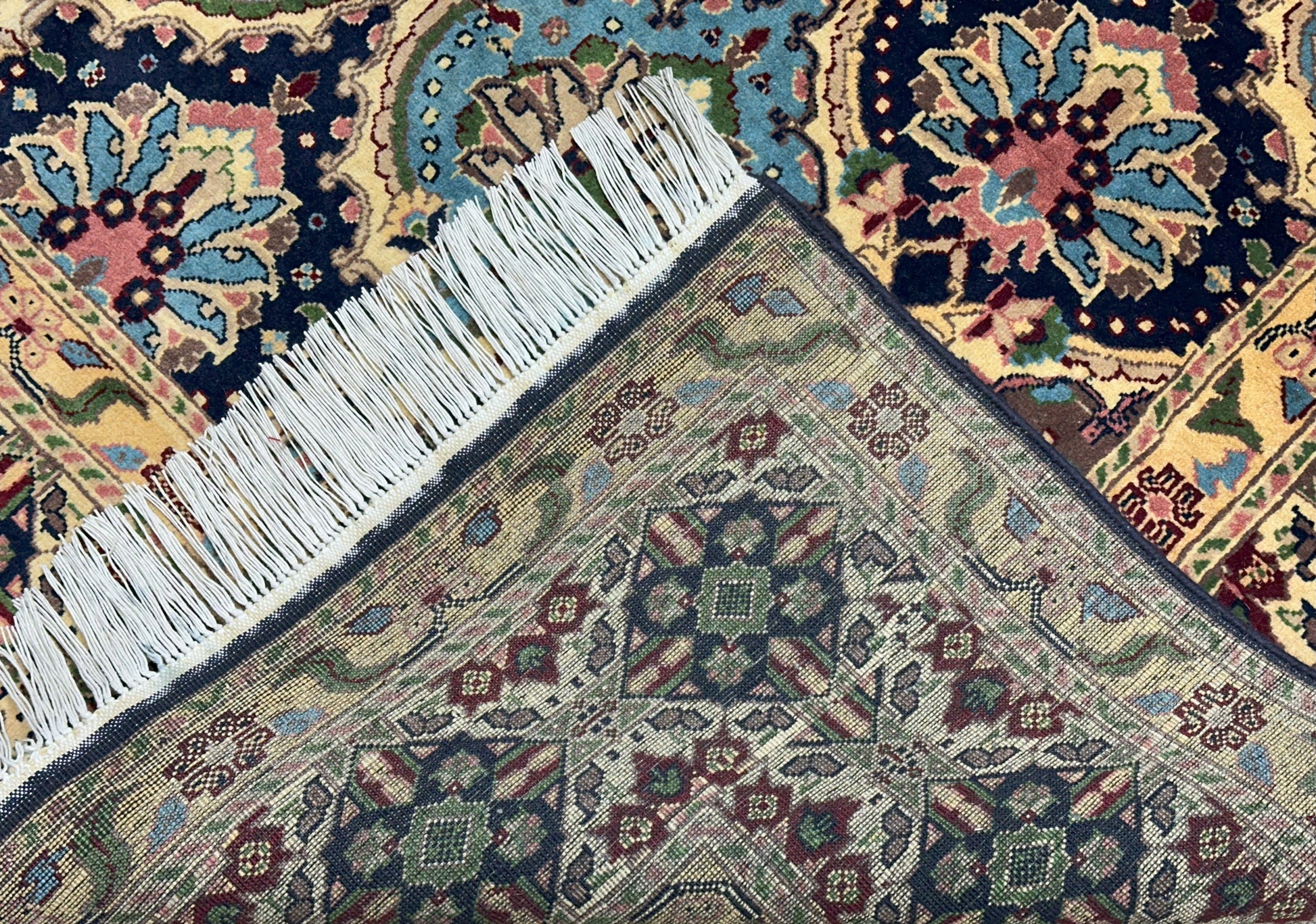 Hand-Knotted Afghani Heart Shape Wool Rug – 6’6″  x  9’2″ - Nuvé