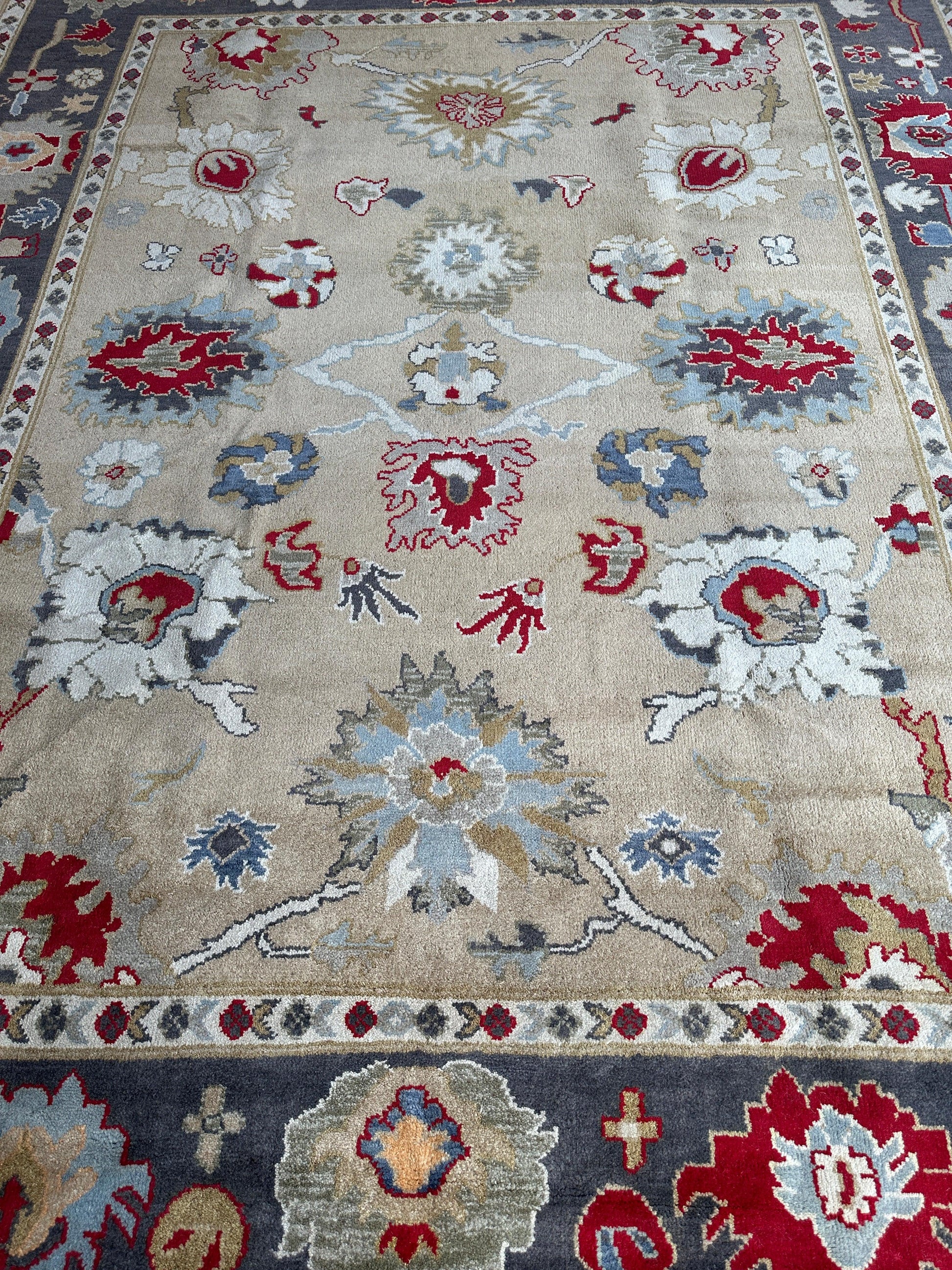 Hand Knotted Oushak Traditional Wool Rug, Living Room 9 x 12 Rug - Nuvé