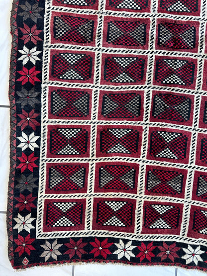 Hand-knotted Persian Tribal Khorramabad Wool Rug 4’3” x 6’10” - Nuvé