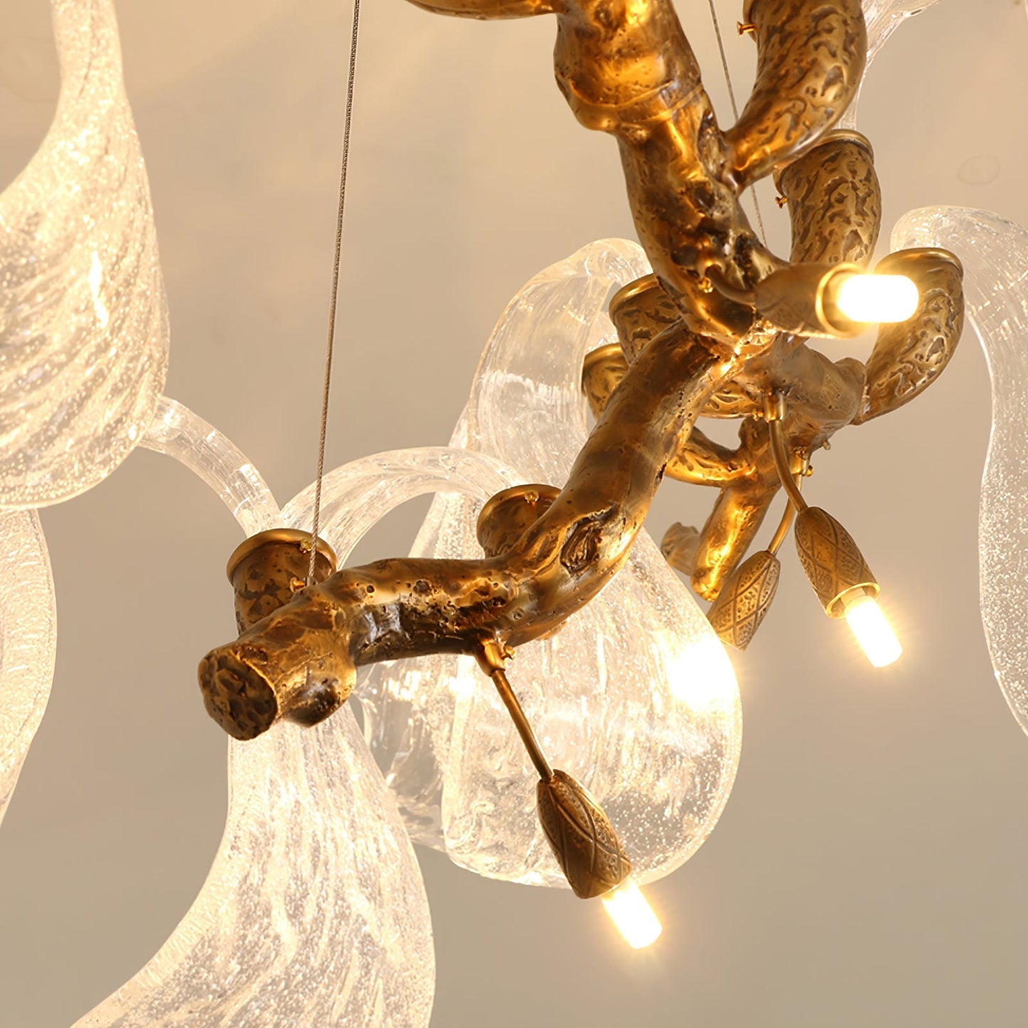 Icarus Wings Horizontal Chandelier - Nuvé