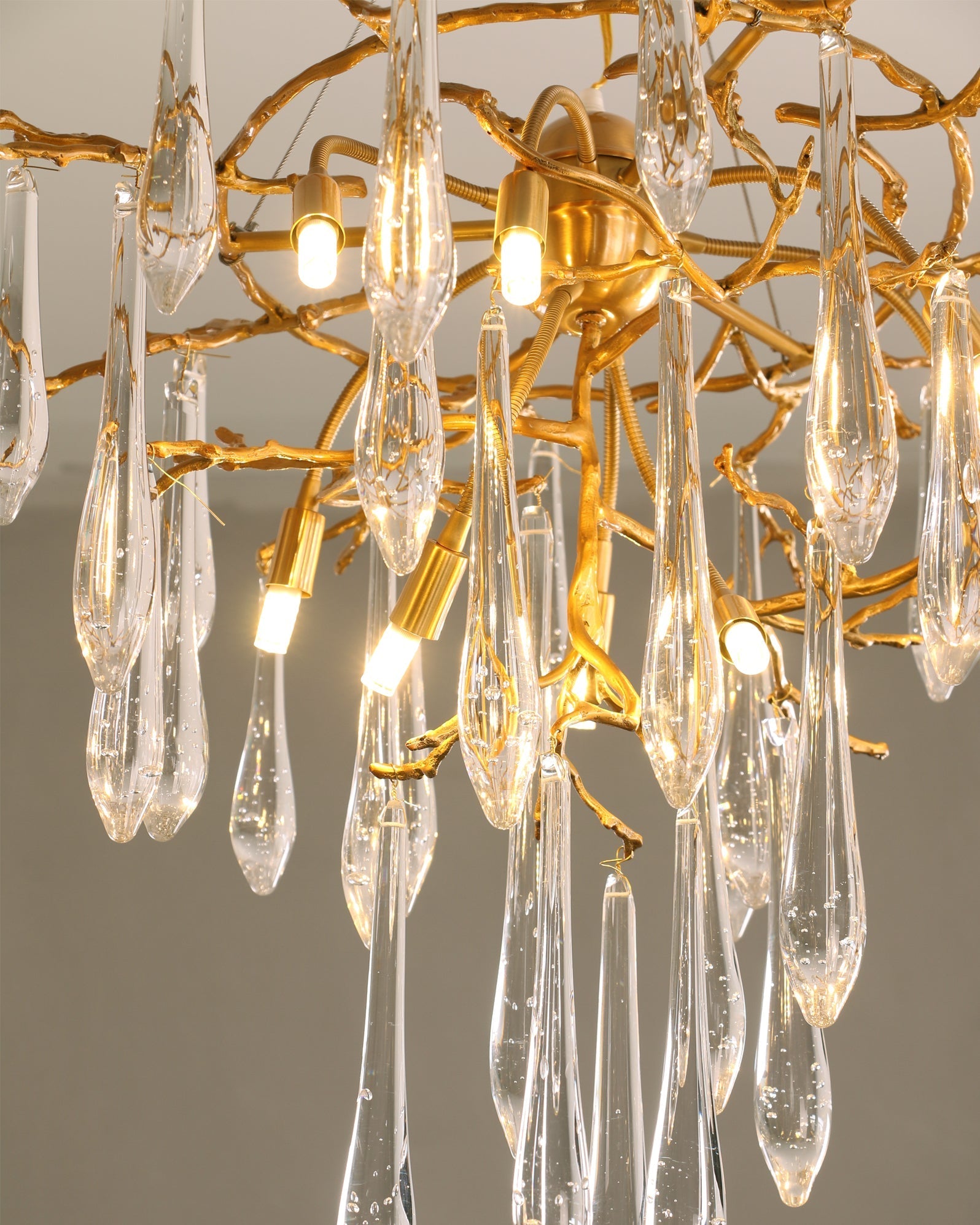 Icicle Crystal Chandelier - Nuvé