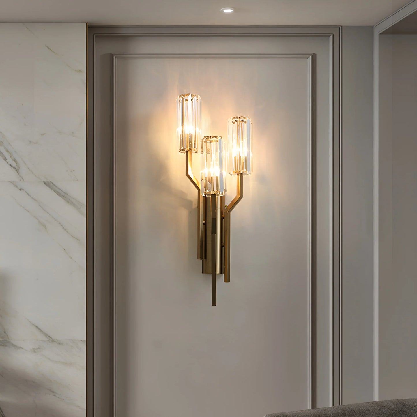 Irlin Trio Crystal Wall Lamp - Nuvé