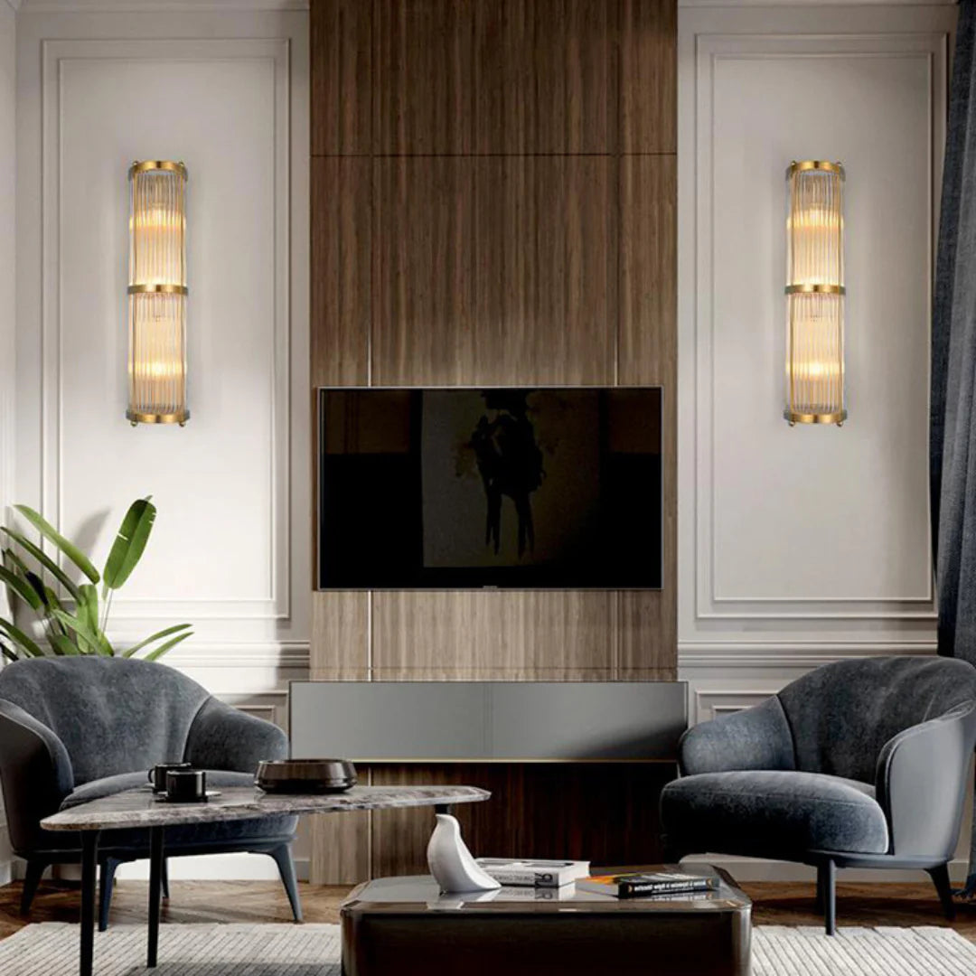 Korewolamp Jadssox crystal column wall lamp featuring a sleek, modern design with a glass crystal column and wall mounting hardware.