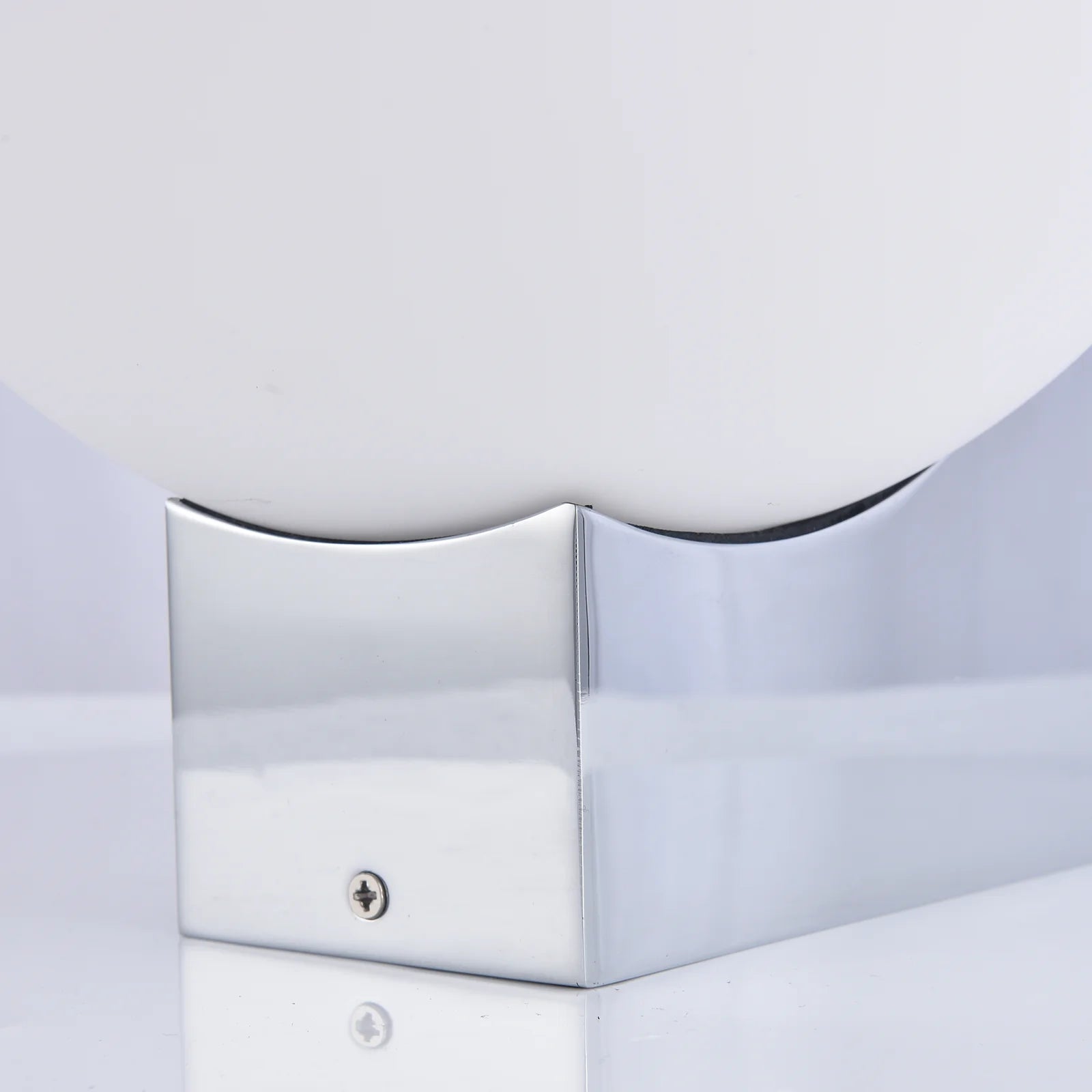 Journey SHY1 Glass Table Lamp - Nuvé