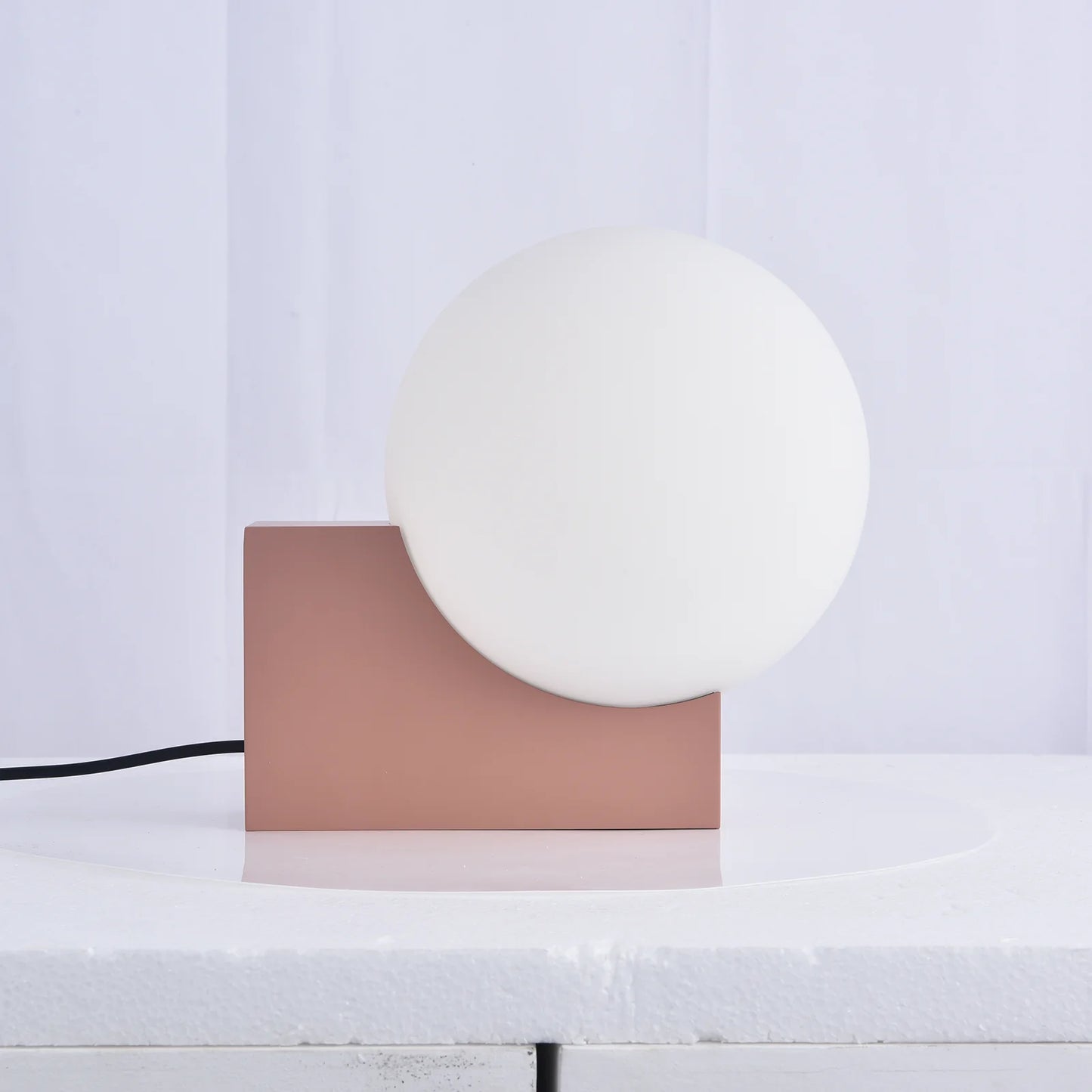 Journey SHY1 Glass Table Lamp - Nuvé
