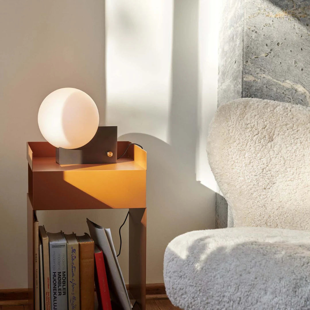 Journey SHY1 Glass Table Lamp - Nuvé