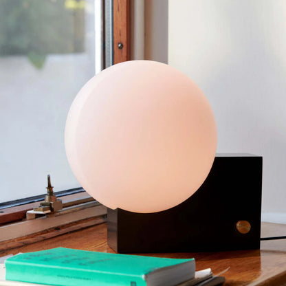 Journey SHY1 Glass Table Lamp - Nuvé