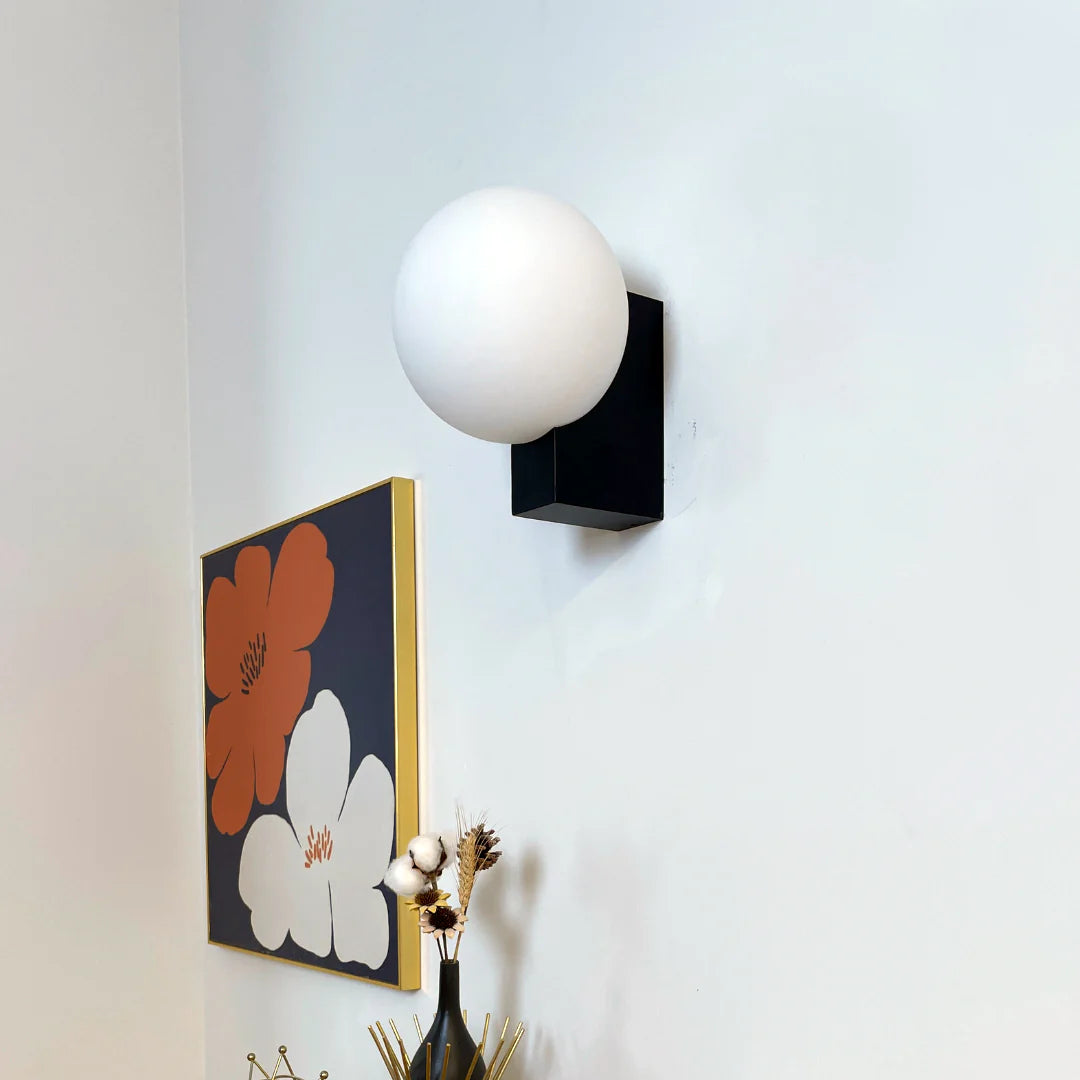 Journey SHY2 Glass Wall Lamp - Nuvé