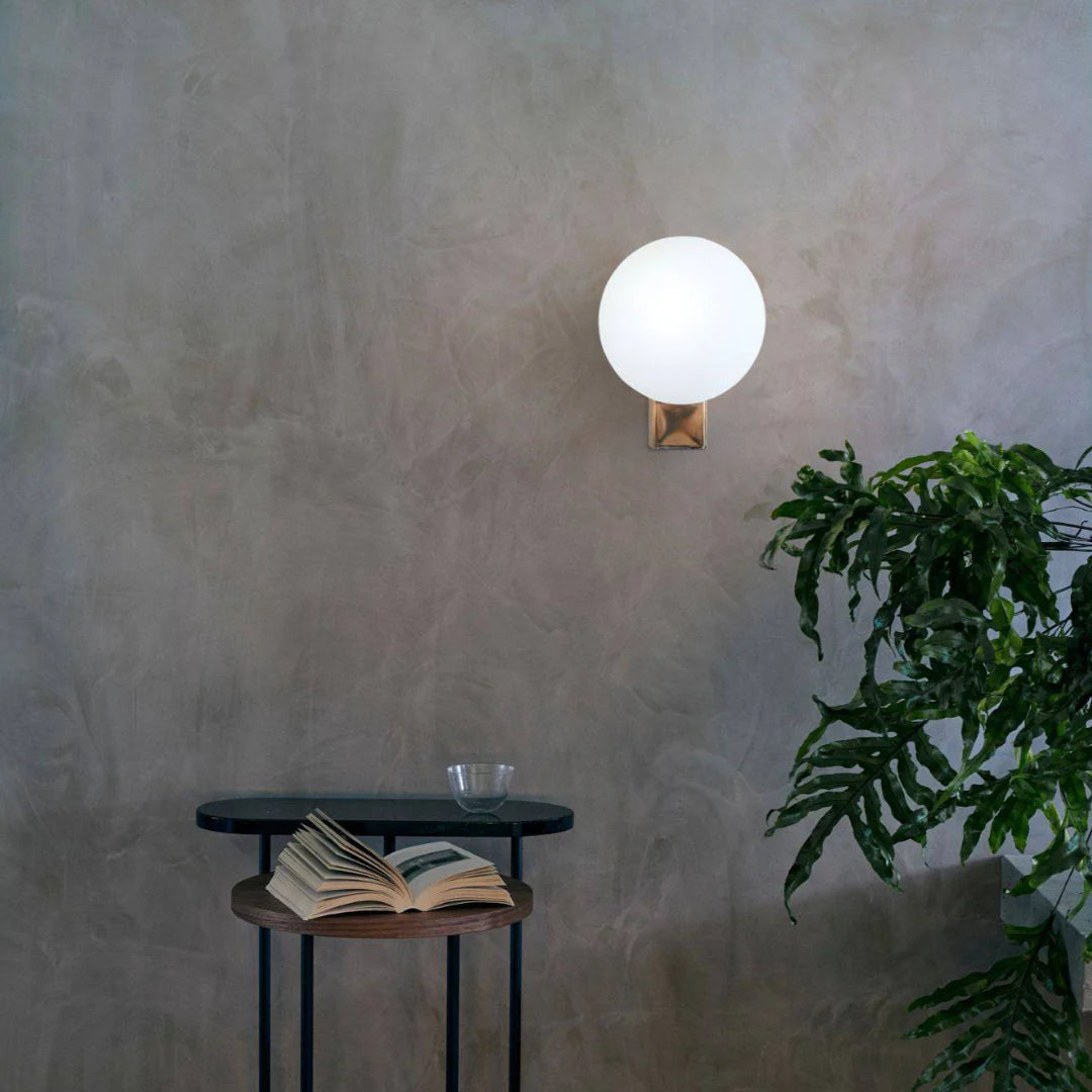 Journey SHY2 Glass Wall Lamp - Nuvé
