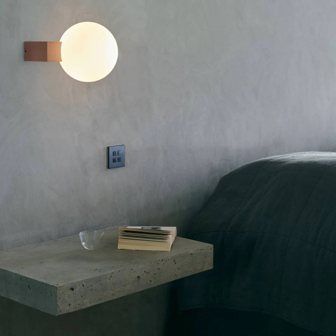 Journey SHY2 Glass Wall Lamp - Nuvé