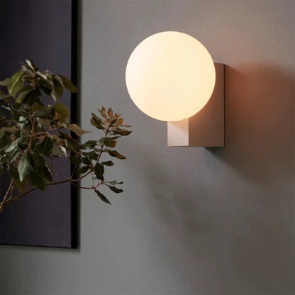 Journey SHY2 Glass Wall Lamp - Nuvé