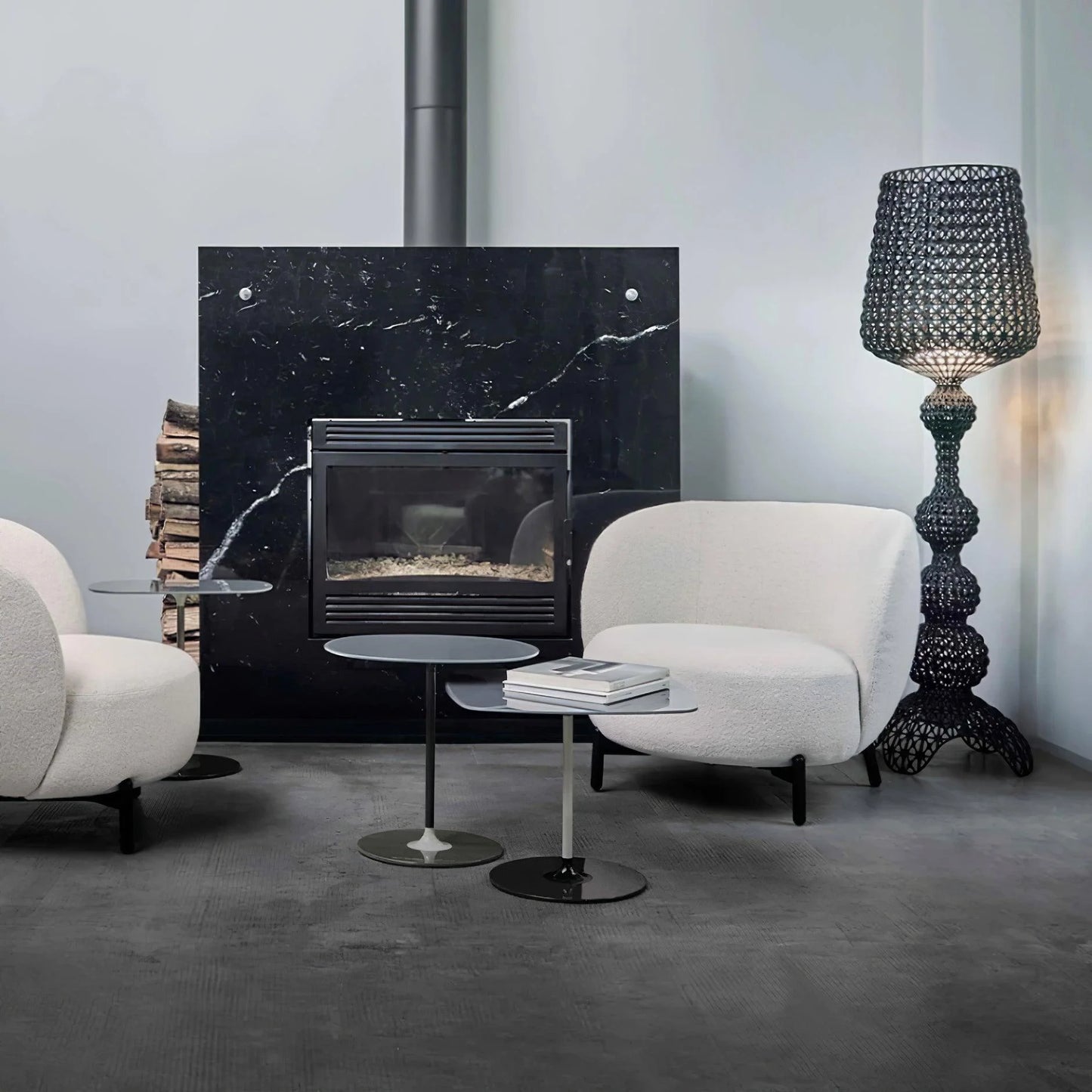 Simple Kabuki Acrylic Floor Lamp - Nuvé