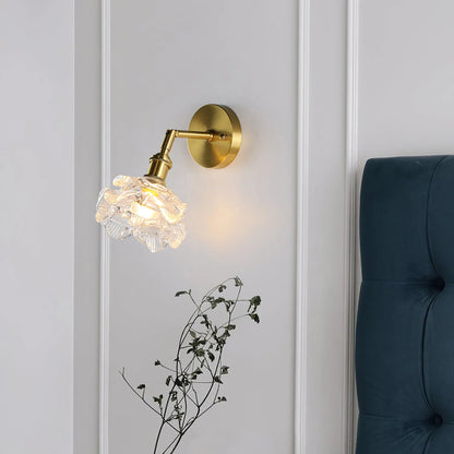 Kano Brass Wall Lamp - Nuvé