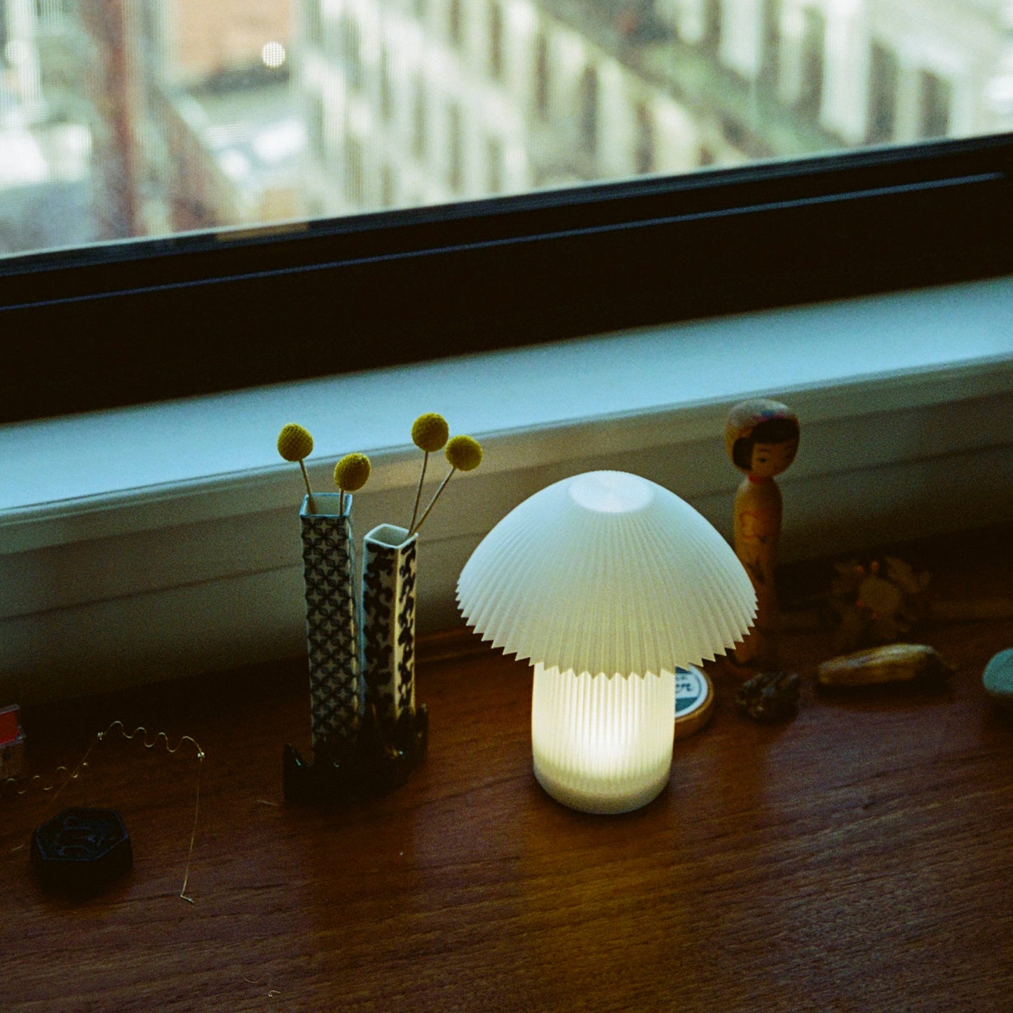 Cordless Kinoko Lamp - Nuvé