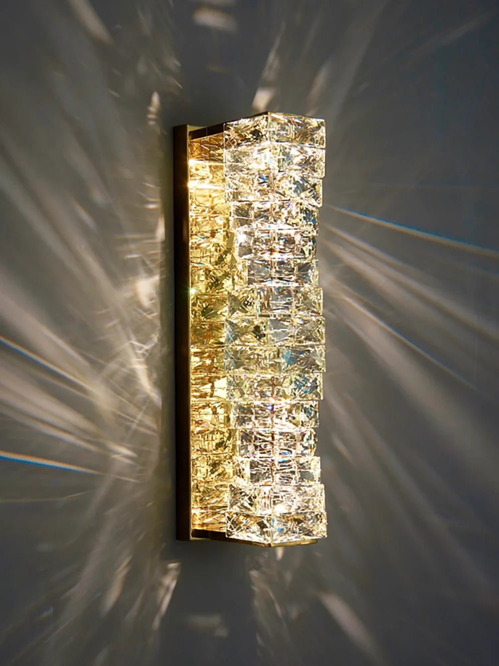 Crystal Laminated Wall Light - Nuvé