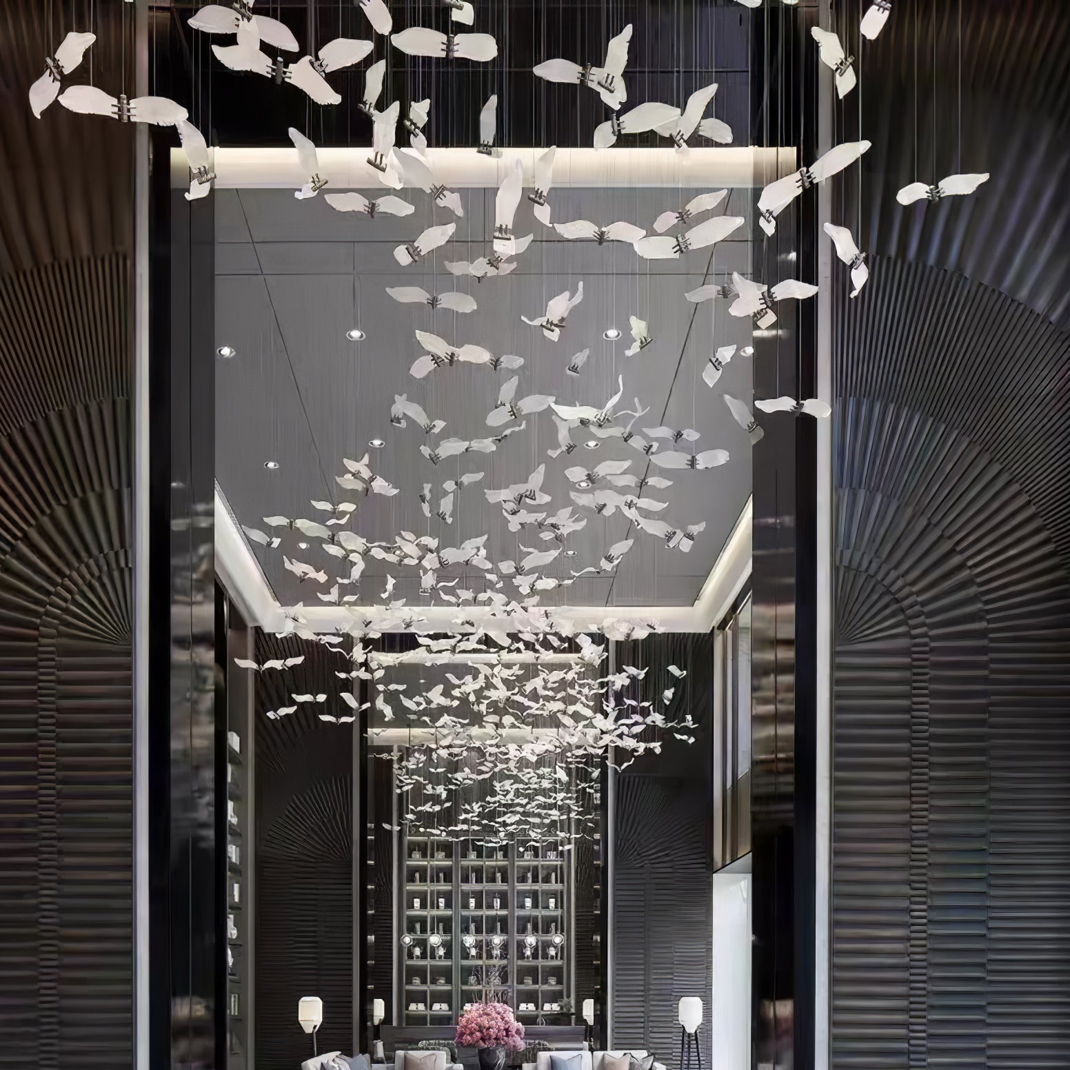 Large Seagull Chandelier - Nuvé