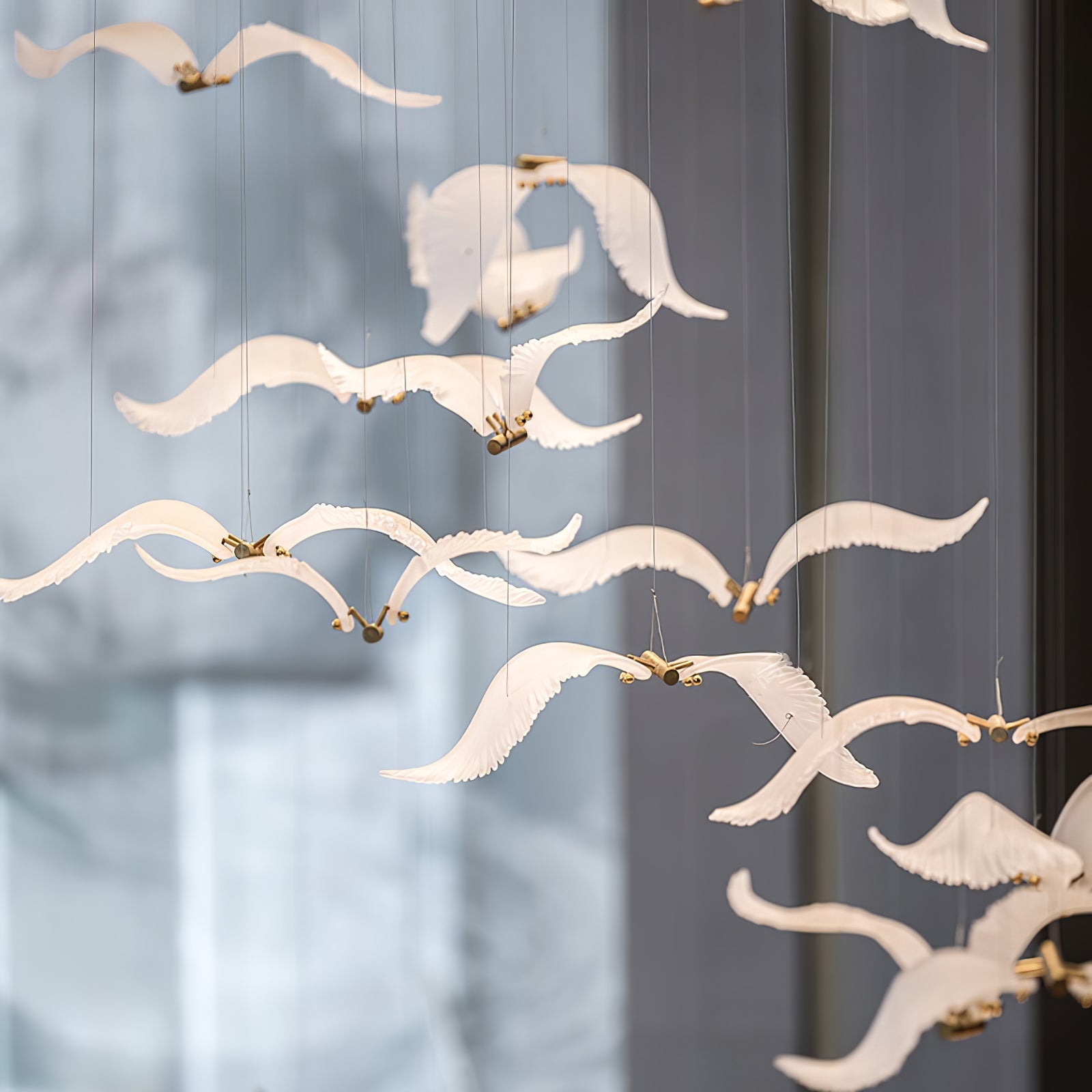 Large Seagull Chandelier - Nuvé