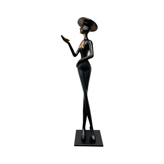Lexa Sculpture Figure Floor Lamp - Nuvé
