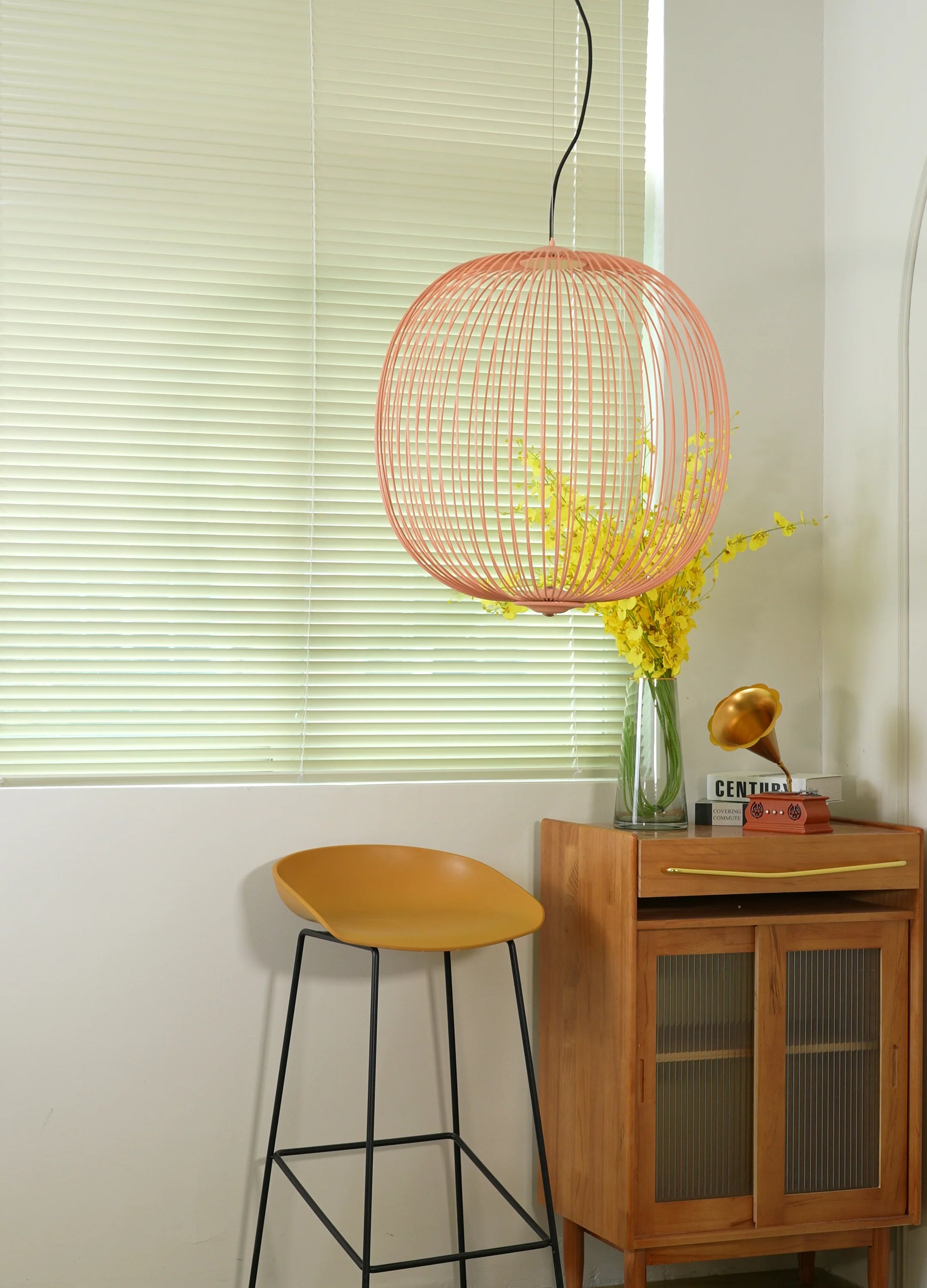 Lightweight Spokes Shaped Pendant Lamp - Nuvé
