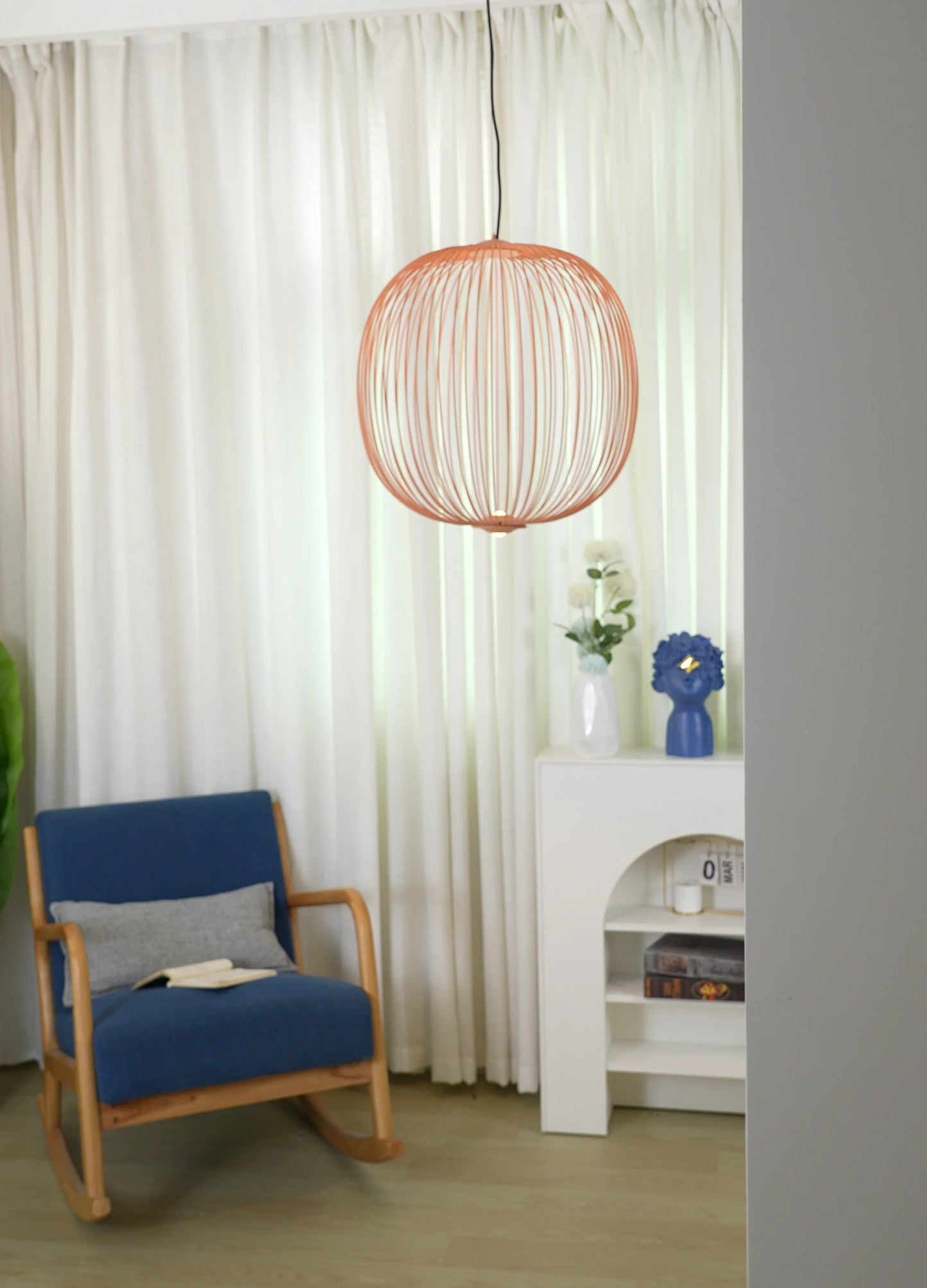 Lightweight Spokes Shaped Pendant Lamp - Nuvé