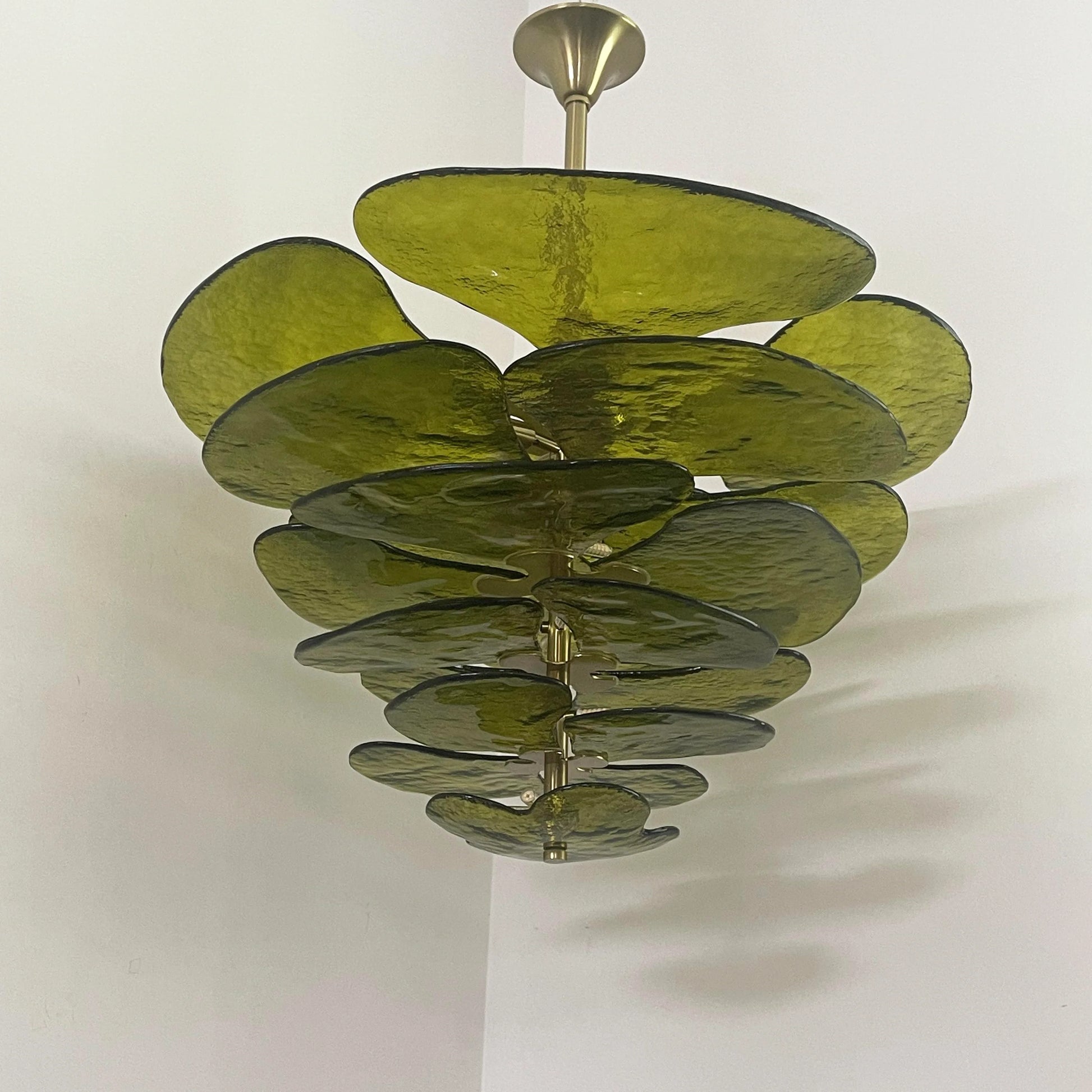 Leaf-Shaped Green Textured Glass Chandelier - Nuvé