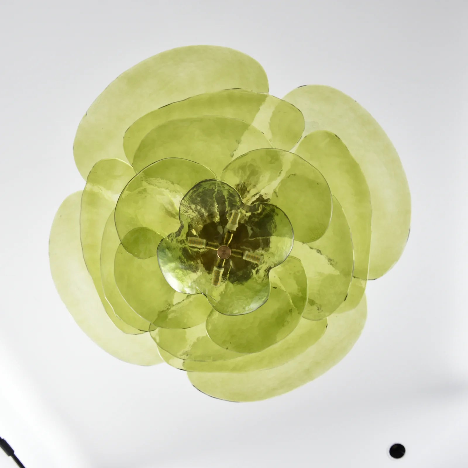 Leaf-Shaped Green Textured Glass Chandelier - Nuvé
