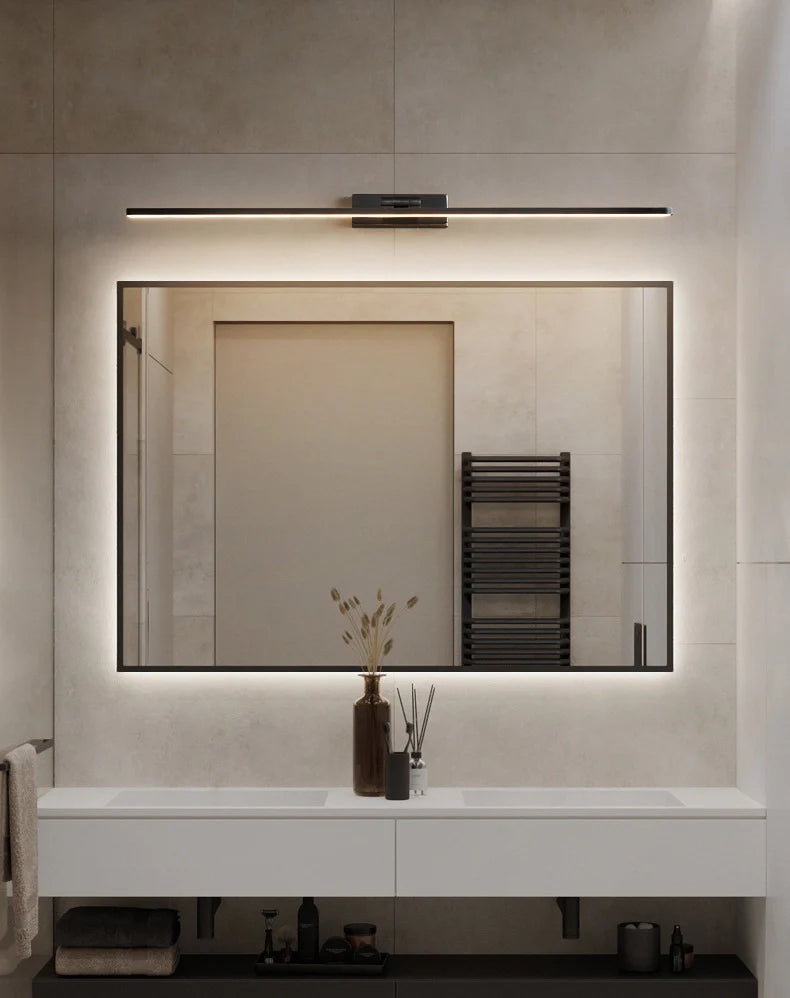 Linear Bathroom Wall Light - Nuvé