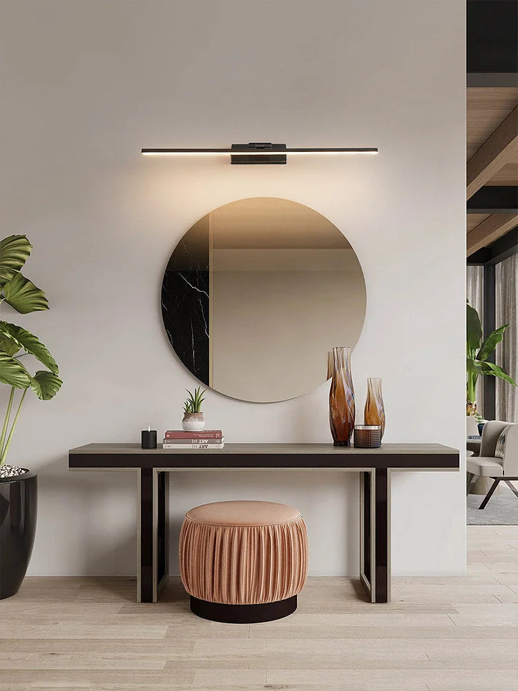 Linear Bathroom Wall Light - Nuvé