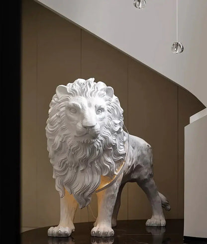 Lion Statue Floor Lamp - Nuvé