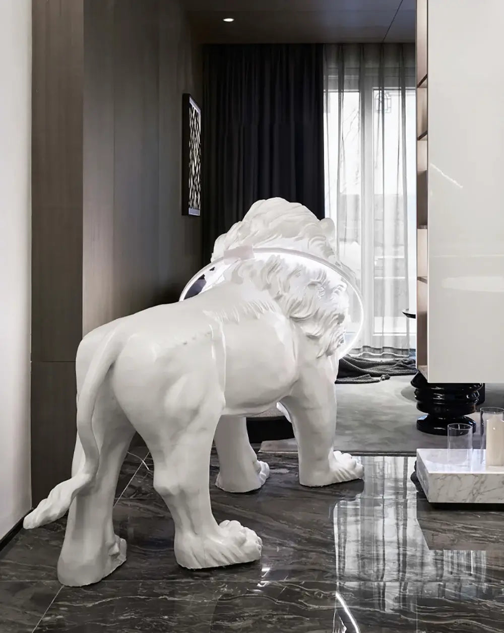 Lion Statue Floor Lamp - Nuvé