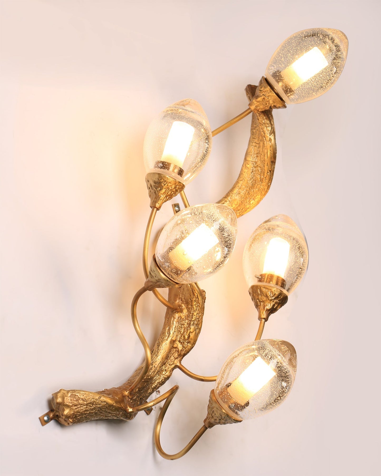 Lotus Brass Wall Lamp - Nuvé